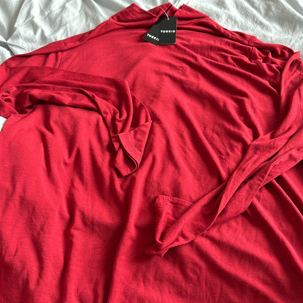 Torrid red layering turtleneck size 3